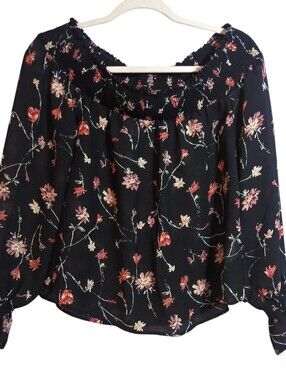 Sadie Robertson Wild Blue Floral Smock Top Floral Off-Shoulder Black Blouse Sz S